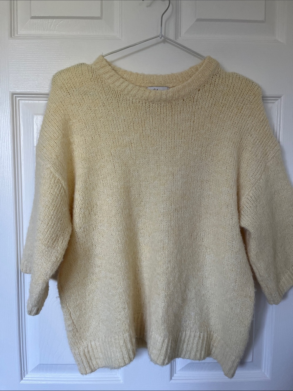 Reitmans Pale Yellow Crewneck Sweater